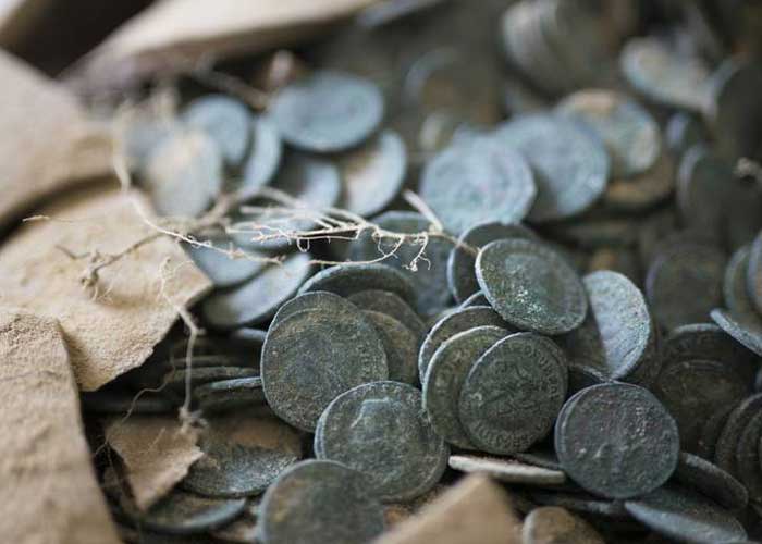 españa, obreros, encontraron, tomares, monedas, romanas, bronce, 20 minutos,