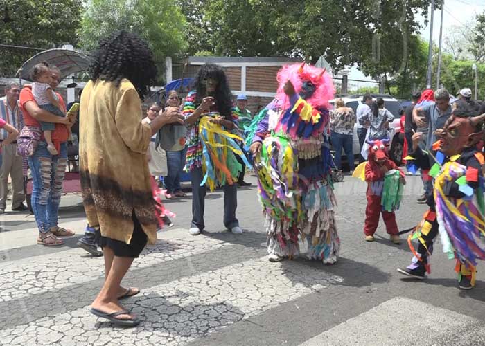 nicaragua, chinandega, san pascual bailon, tradicion, baile de los mantudos,