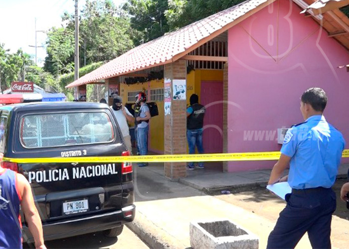 nicaragua, detenido, banos publicos, hospital bertha calderon, dinero, 