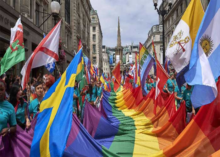 londres, marcha del orgullo, desfile, diversidad sexual, colores,