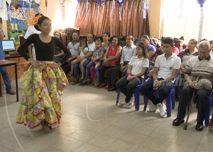 nicaragua, mined, 12 anos educacion gratuita, celebracion, encuentro, 