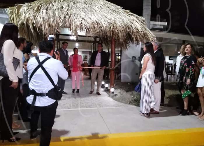 Inauguran restaurante de comida cubana en el Puerto Salvador Allende