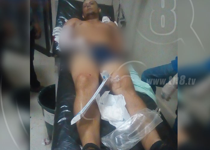 De varios disparos muere en Ayapal