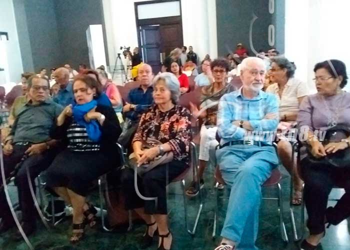 Nicaragua despide a uno de sus intelectuales, Amaru Barahona Portocarrero
