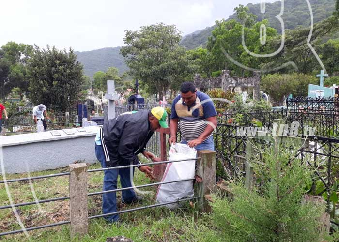 Comuna jinotegana realiza limpieza en el cementerio municipal.