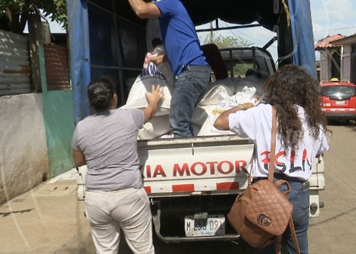 nicaragua, paquete alimenticio, managua, barrio, promotoria solidaria,