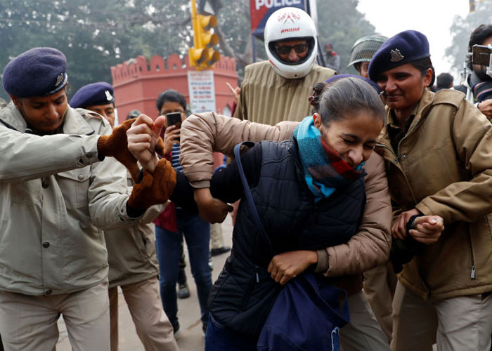 india, arrestos, manifestaciones, estudiantes, enmienda, 