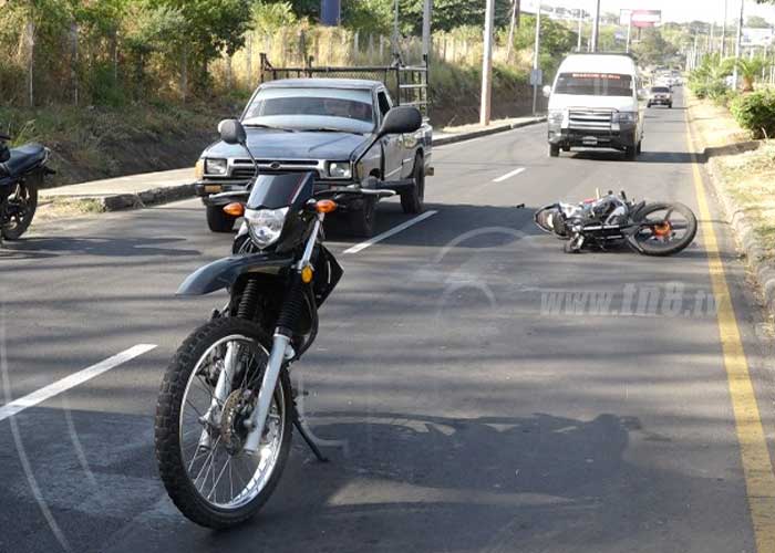 nicaragua, accidentes de transito, motociclistas, rotonda de metrocentro, policia, ticuantepe, 