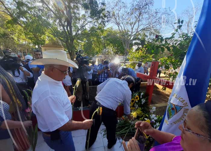 nicaragua, homenaje, heroes y martires, masaya, 