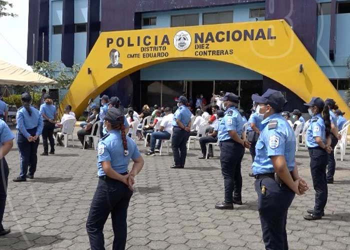 nicaragua, ciudad sandino, policia, seguridad, mujer,