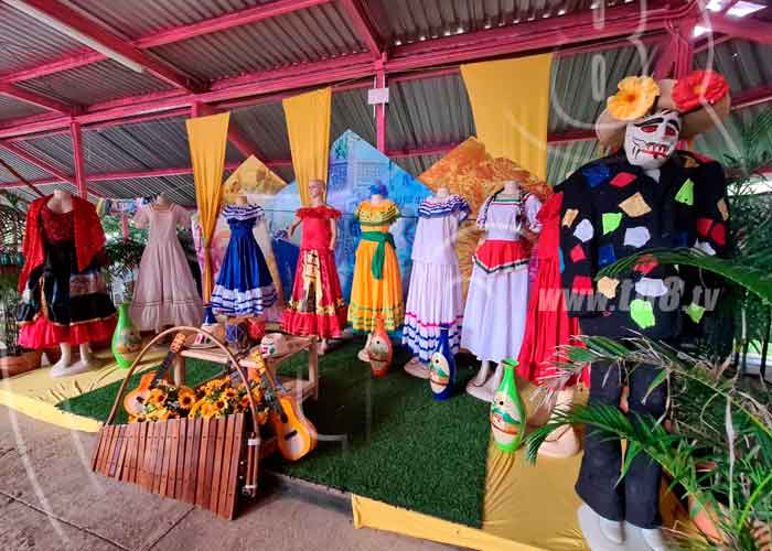 nicaragua, managua, parque de feria, mefcca, exhibicion de trajes tipicos, 