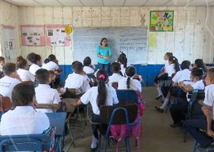 nicaragua, mined, programa educativo, foro, educacion, estrategia,