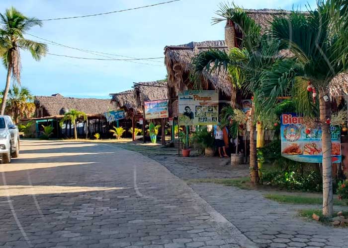 nicaragua, turismo, restaurante, hotel, san rafael del sur, playa,