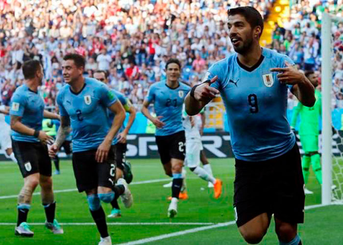 Por qué Uruguay tiene cuatro estrellas en la camiseta?