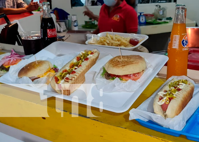 nicaragua, managua, puerto salvador allende, Burger Club