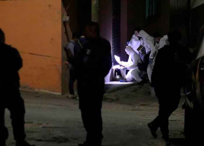 México, Michoacán, 9 cadáveres, sicarios, 