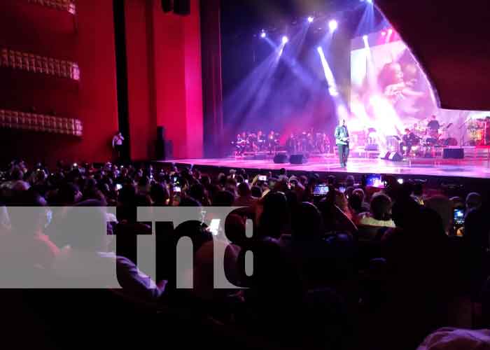 Nicaragua, managua, teatro Rubén Darío, concierto, madres