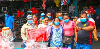 mercado, mayoreo, managua, comerciantes, día de las madres,