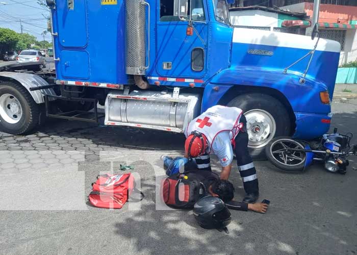 Accidente de tránsito con un cabezal en Managua