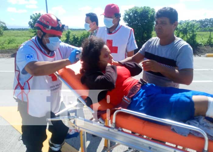 Escena del accidente con dos hermanas en sector de Sabana Grande, Managua