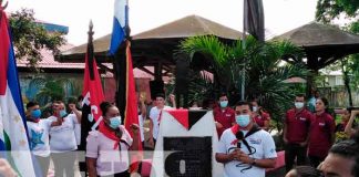 Recuerdan con ofrendas florales a héroes y mártires del Caribe Sur / FOTO / TN8