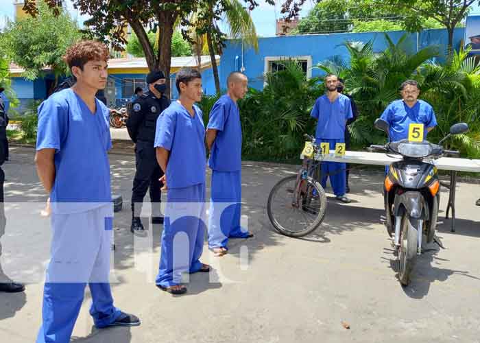 Delincuentes capturados eficazmente por la policía en Chinandega