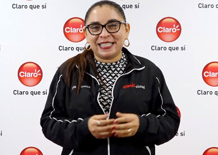 Gilda Tinoco, gerente de comunicación corporativa en Claro