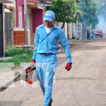 Minsa fumiga y abatiza mas de 300 casas en el distrito VI de Managua