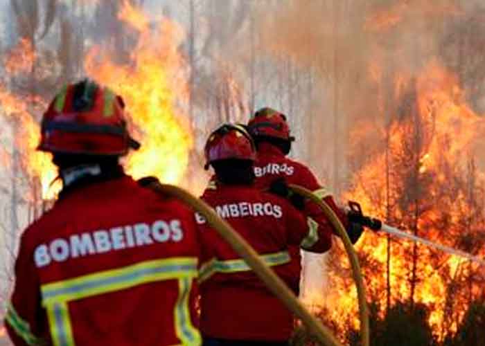 En Portugal prolongan por 48 horas el estado de alerta contra los incendios