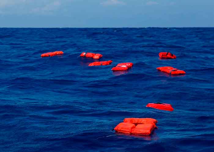Chalecos flotadores que ocupan los migrantes