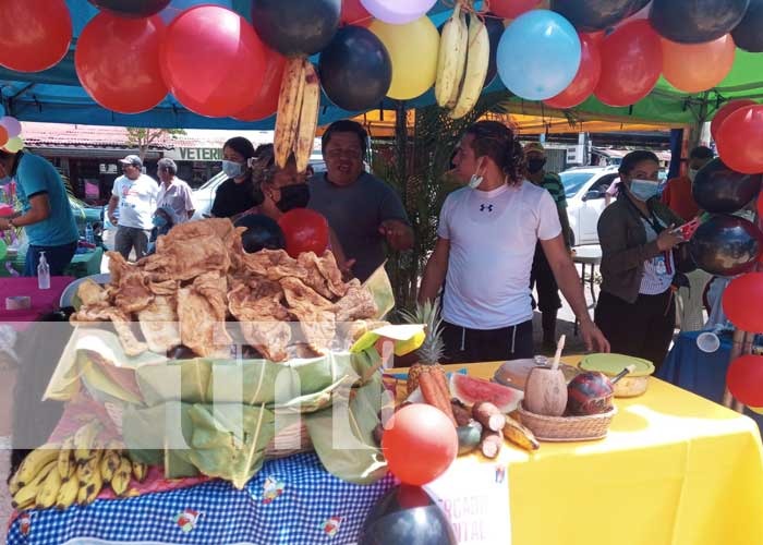  Comerciantes de Managua en festival sabores de mi tierra.