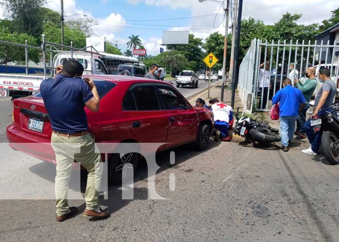 Escena del accidente de tránsito en Reparto Las Palmas