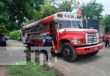 Escena donde un hombre perdió la vida en Ciudad Sandino tras pasarle llantas de un bus