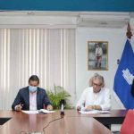 Enacal firma contrato de supervisión de obras y saneamiento en Chinandega