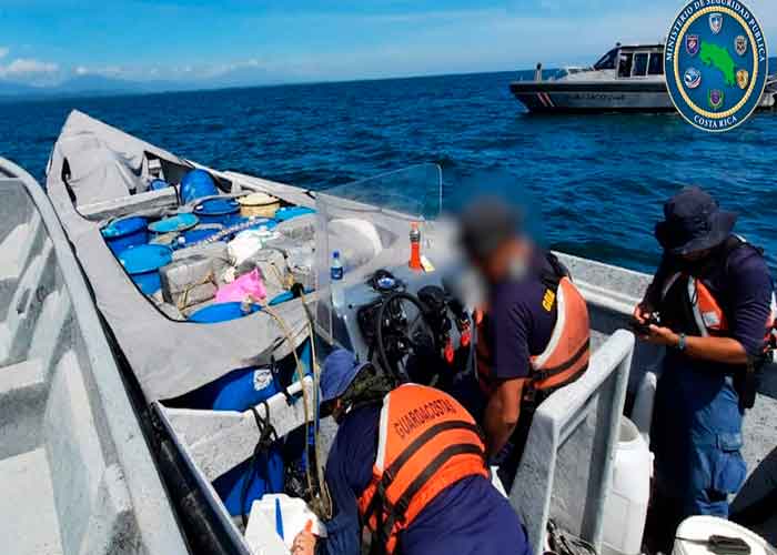 Guardia costera decomisa 3.4 toneladas de cocaína en Costa Rica