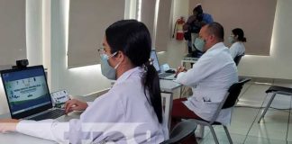 Congreso sobre temas de oncología con el cuerpo médico militar