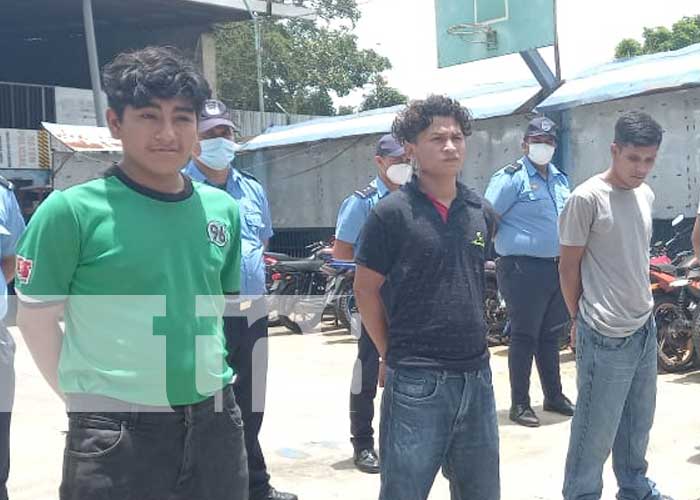 Personas detenidas por cometer diversos delitos en Carazo
