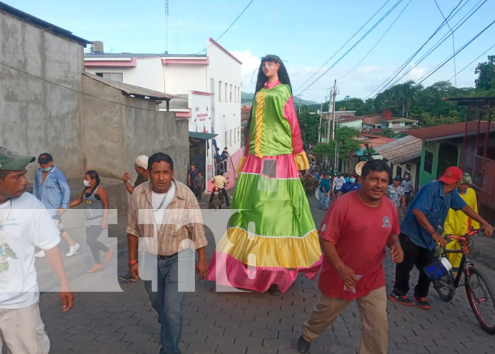 Tradicional "Entrada de Las Varas" marca el inicio de las fiestas en Juigalpa