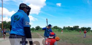 Funcionarios del MIGOB participaron en una liga de softbol