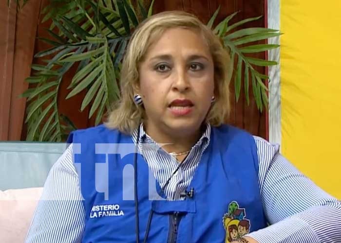 Entrevista con Dra. Mayela Luna, Ministerio de la Familia, para abordar el tema de la pensión alimenticia