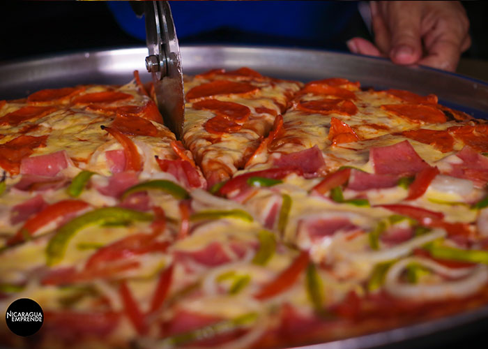 Foto: Pizza Mike's, una historia de éxito familiar / NE