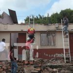 Vivienda cuyo techo se derrumbó en la ciudad de León