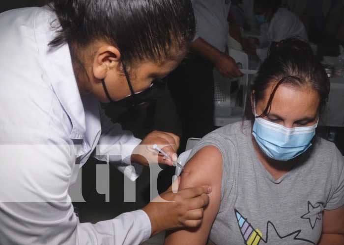 Jornada de vacunación contra el COVID-19 en Estelí