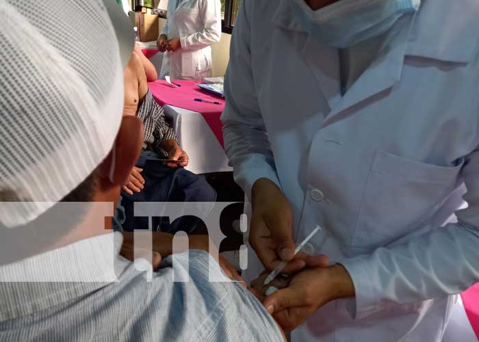 Jornada de vacunación contra el COVID-19 en Jinotega 
