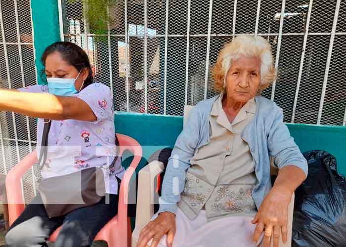 Los afectados recibieron atención medica, alimento de parte de sus vecinos, colchones y una cocin