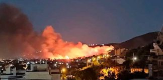 Incendio en Grecia cerca de Atenas