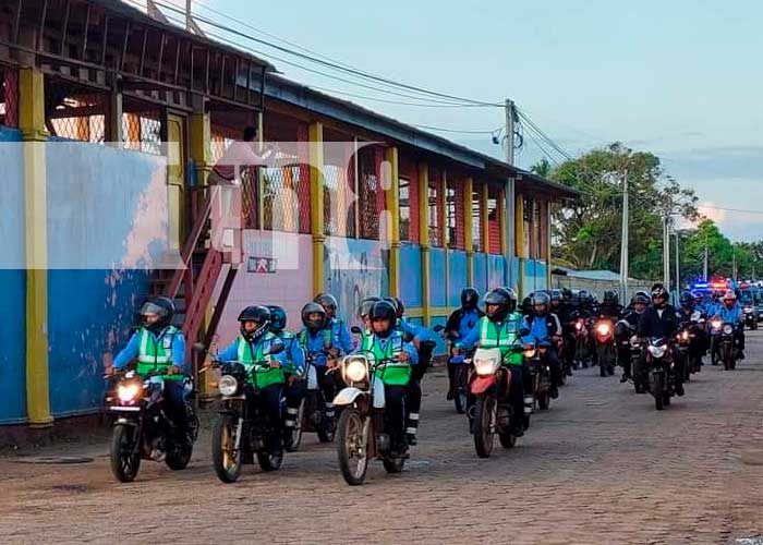 La Policía Nacional celebra 42 años de su fundación y ratifican una vez más sus compromisos