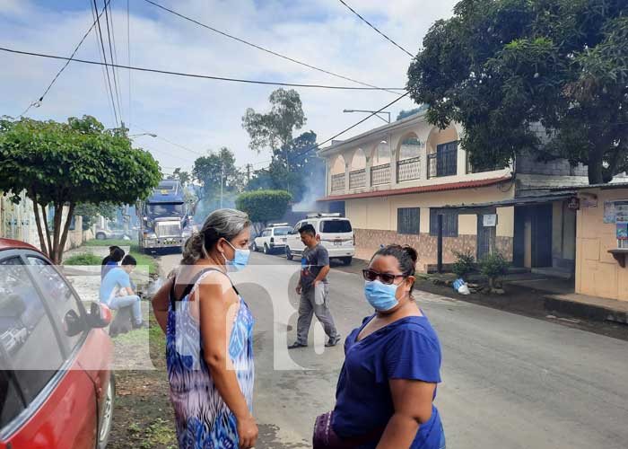 Realizan jornada de fumigación en barrio Bertha Díaz, Managua