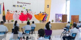 Estudiantes de magisterio en Managua reciben clases de danza