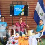 Conferencia de prensa sobre invitación al Parque de Ferias en este fin de semana